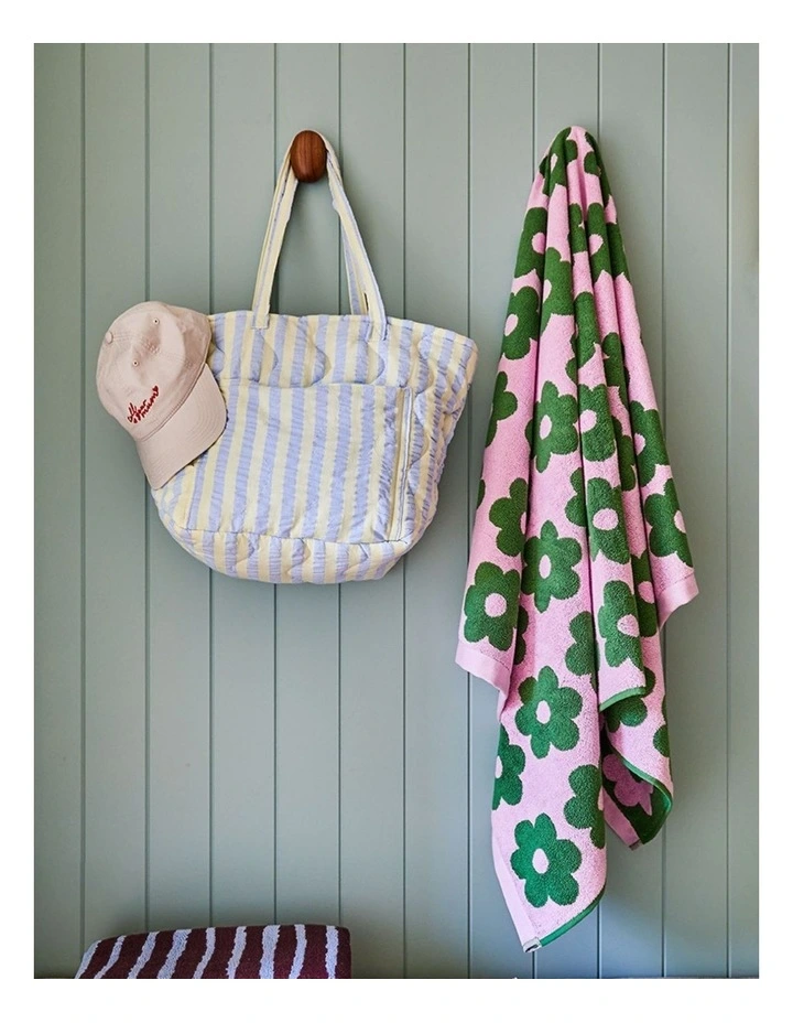 Flowerbed Towel Sheet image 2
