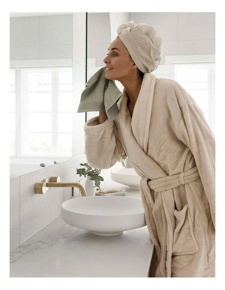 Microplush Robe image 2