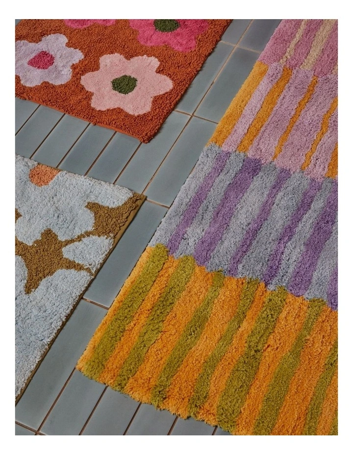 Flowerbed Bath Mat image 3