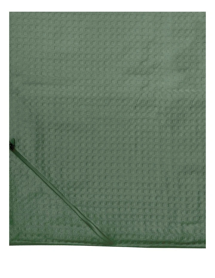 Matrix Microfibre Gym Towel Large Moss image 4