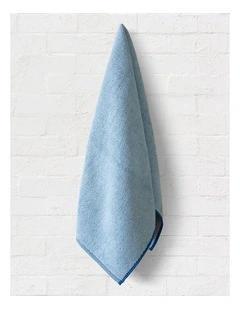 Washed Pebble Bath Towel in Chambray / French Blue