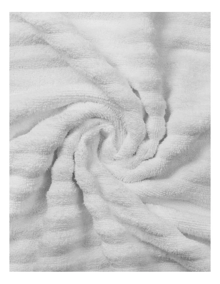 Sandy Bay 6 Piece Towel Set in White image 2