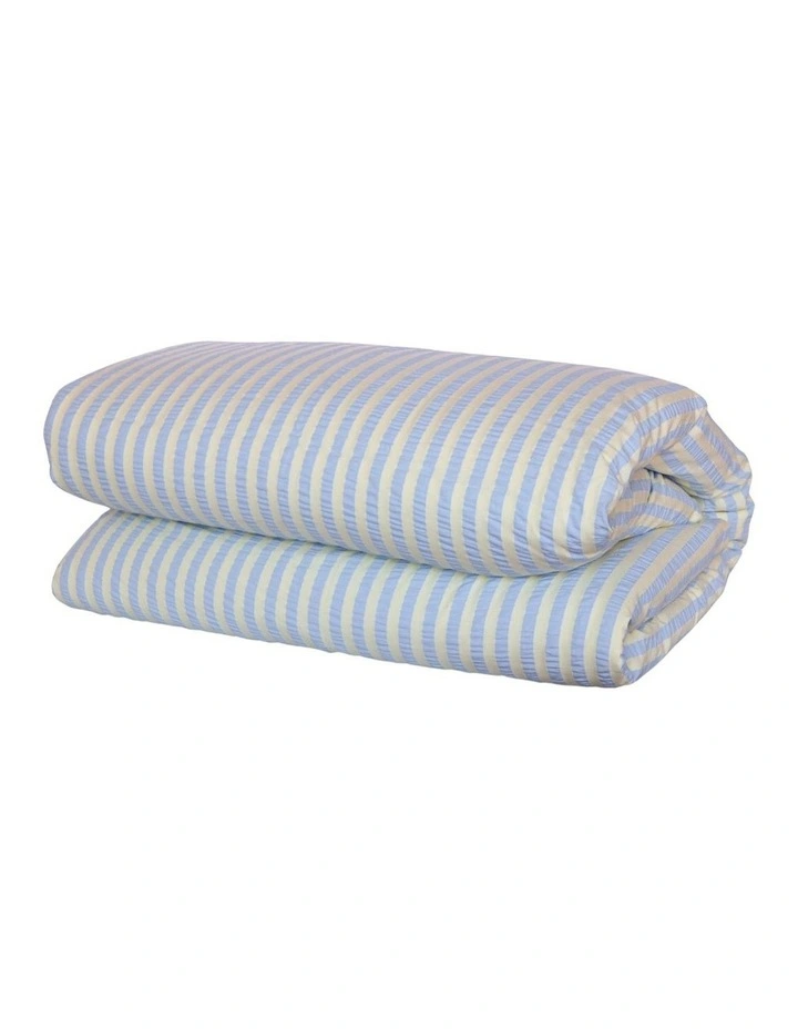 Butter Blue Seersucker Quilt Cover image 2