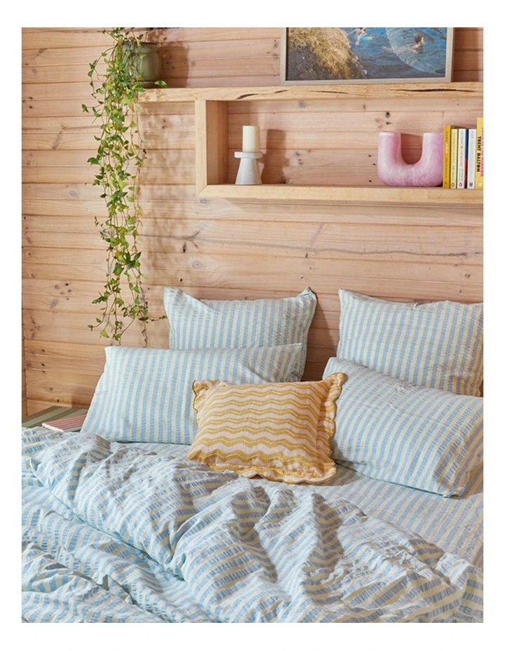 Butter Blue Seersucker Quilt Cover image 4