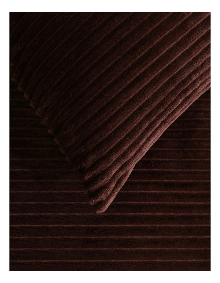 Embossed Teddy Fleece Quilt Cover Set in Chocolate image 4