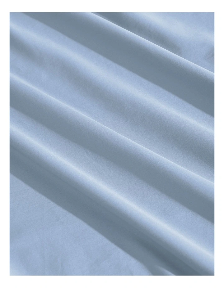 250TC Cotton & Recycled Polyester Blend Fitted Sheet Set in Pale Blue image 4