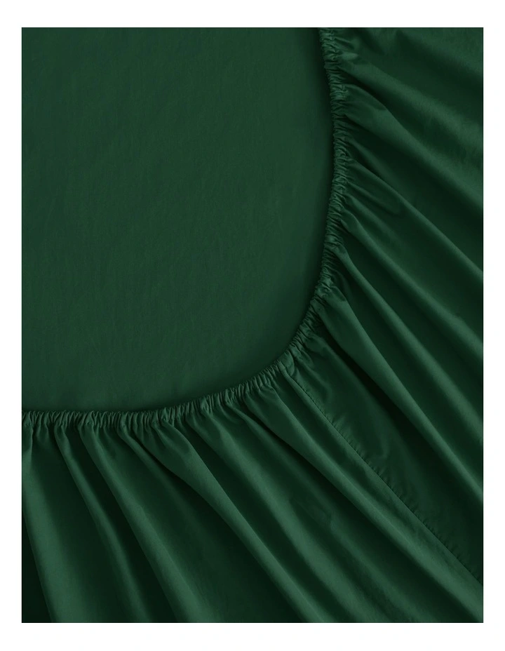 250TC Cotton and Recycled Polyester Blend Sheet Set in Hunter Green image 4