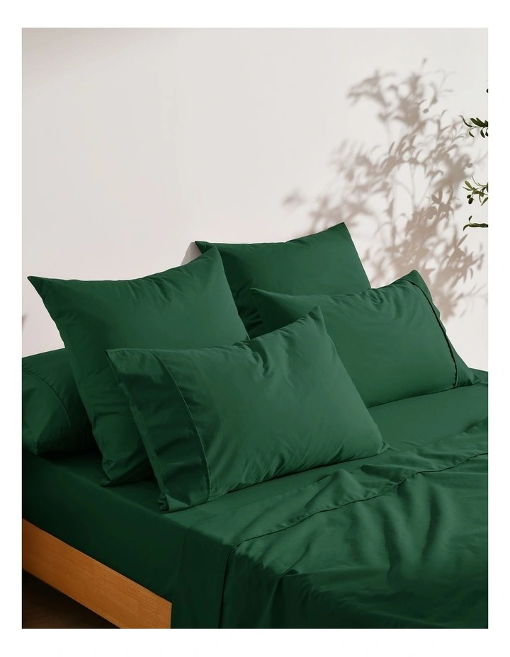250TC Cotton and Recycled Polyester Blend Sheet Set in Hunter Green image 6