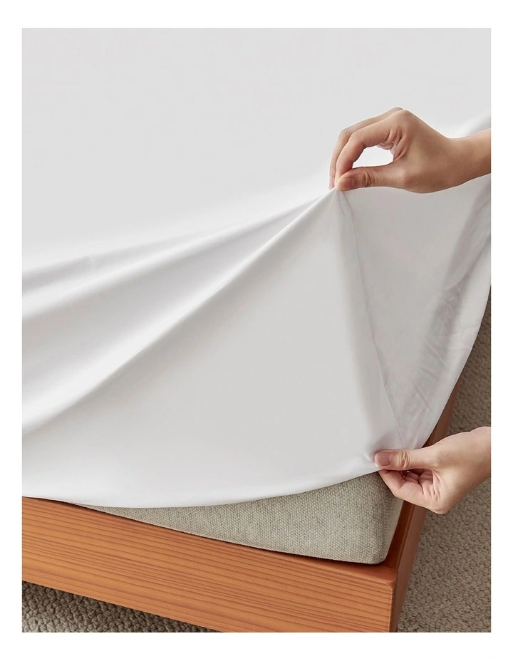 400Thread Count Premium Cotton Sateen Sheet Set in White image 2