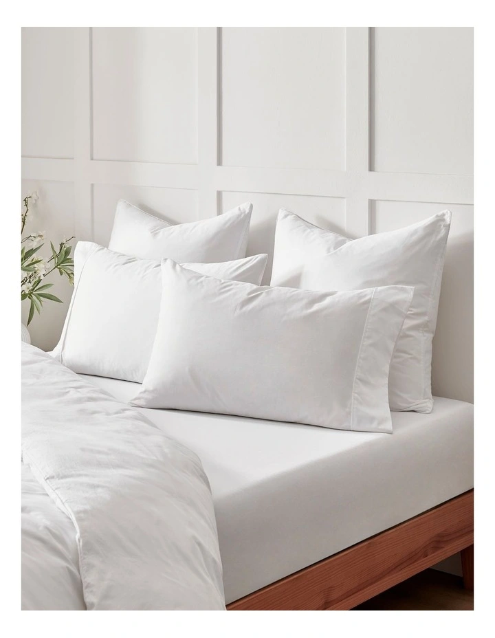 400Thread Count Premium Cotton Sateen Sheet Set in White image 6