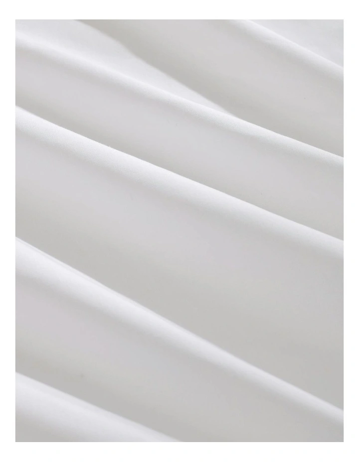 250Thread Count Cotton and Recycled Polyester Blend Sheet Set in White image 6