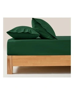250TC Cotton & Recycled Polyester Blend Fitted Sheet Set in Hunter Green