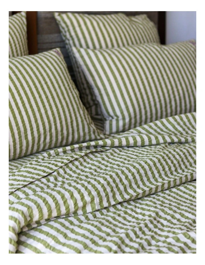 Pistachio Seersucker Quilt Cover in Green image 3