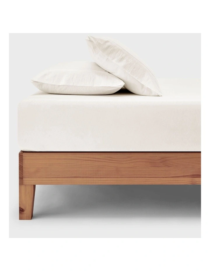 Bonnie Washed Cotton Fitted Sheet Set in White image 1