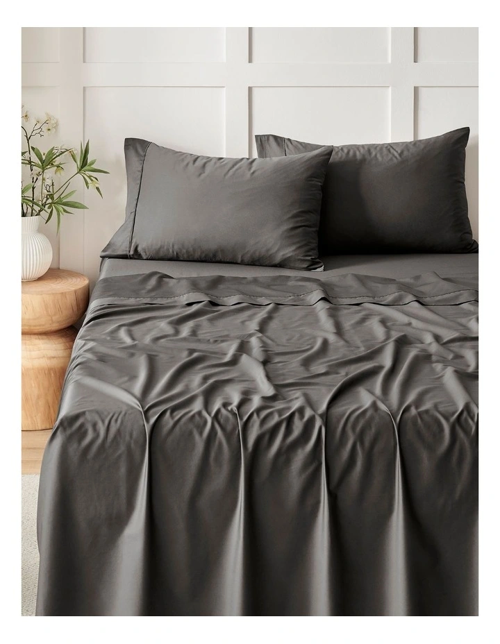 400 Thread Count Premium Cotton Sateen Sheet Set in Charcoal image 1