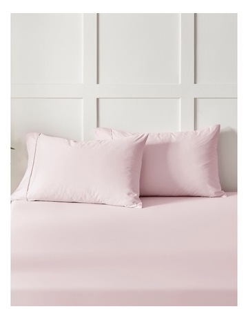 Petal colour