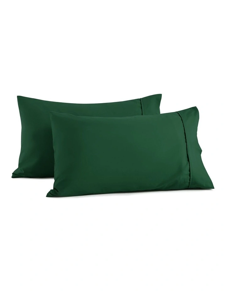 250 Thread Count Cotton and Recycled Polyester Blend Standard Pillowcase Pack of 2 in Hunter Green image 4