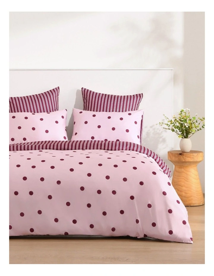 Dreamaker Pippa Reversible Quilt Cover Set in Pink/Plum image 1