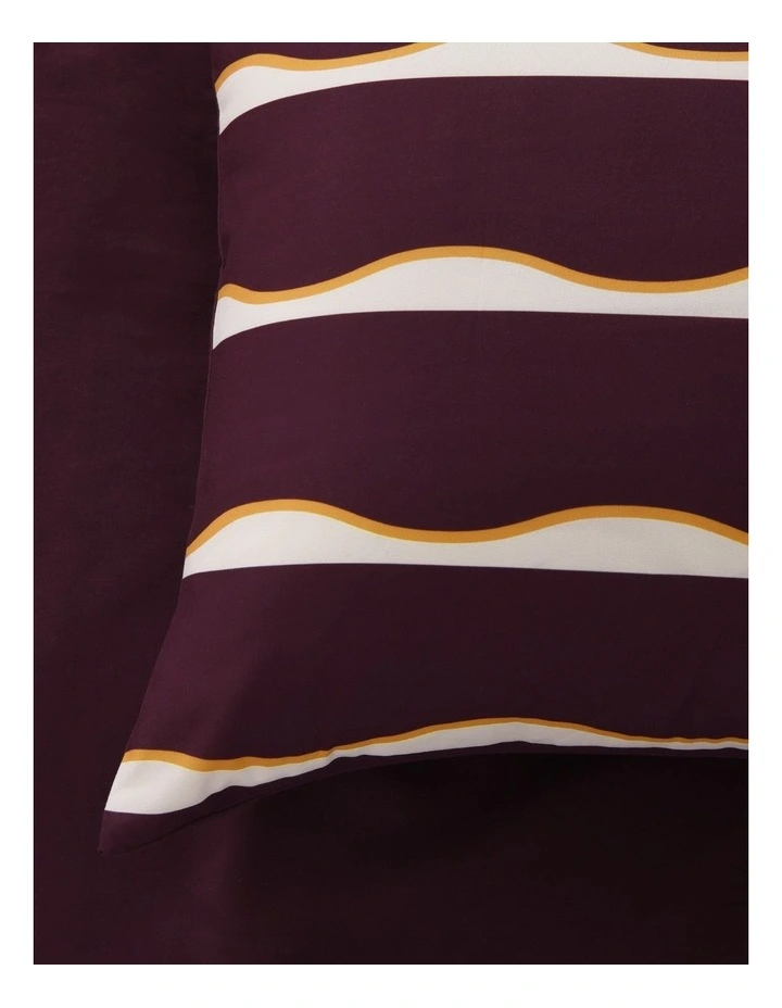 Dreamaker Noa Quilt Cover Set in Cherry/Mustard image 3
