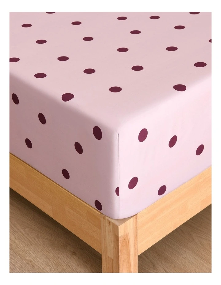 Dreamaker Pippa Spot Fitted Sheet Set in Pink image 3