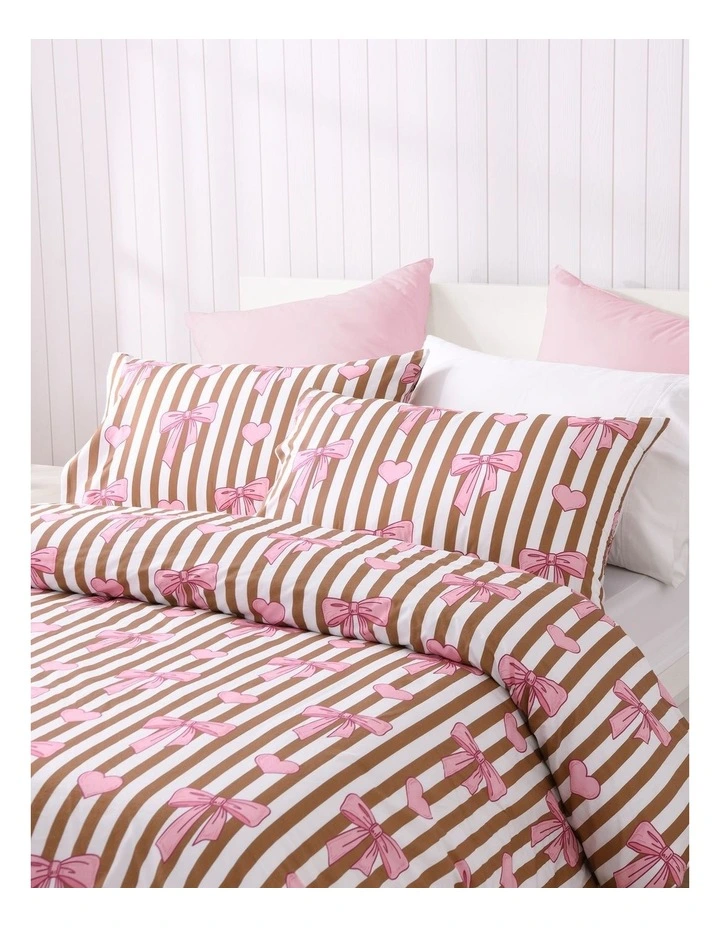 Jack & Ava Holly the Highland Cow Kids Cotton Percale Reversible Quilt Cover Set in Pink image 4