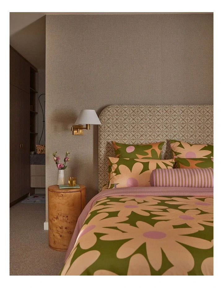 Marlo Quilt Cover - King image 1