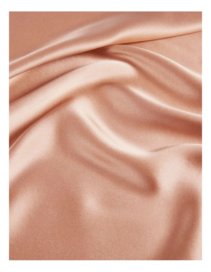 GIOIA CASA Mulberry Silk Pillowcases in Copper 2 Pack image 4