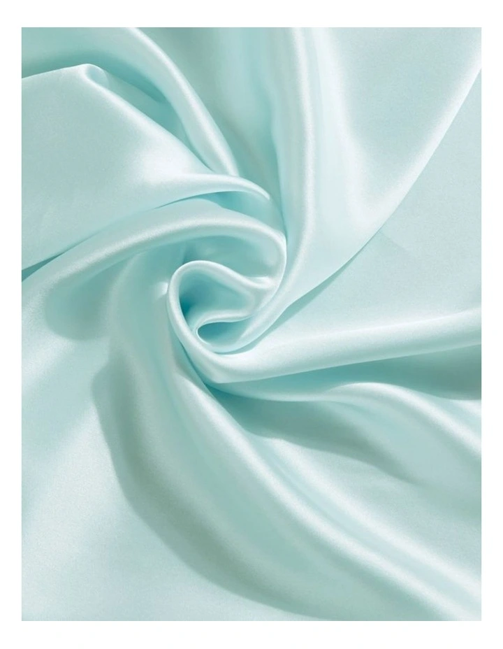 GIOIA CASA Mulberry Silk Pillowcases in Sage Green 2 Pack image 4