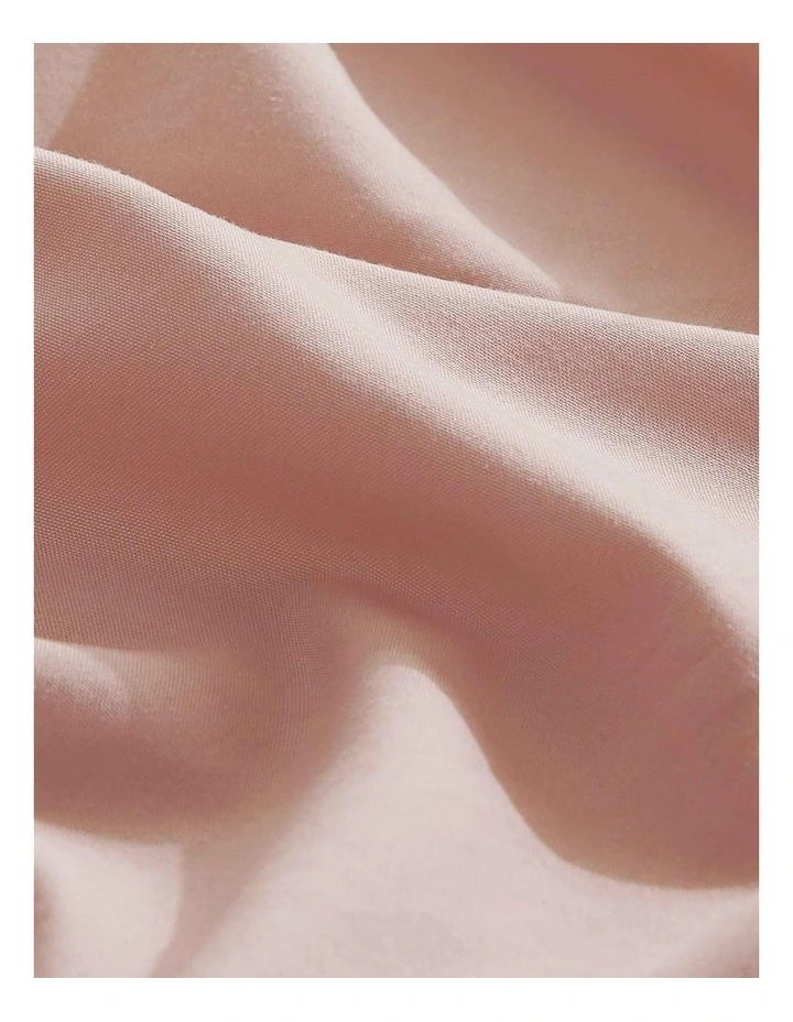 CleverPolly Vintage Washed Microfibre European Pillowcases in Pink 2 Pack image 4
