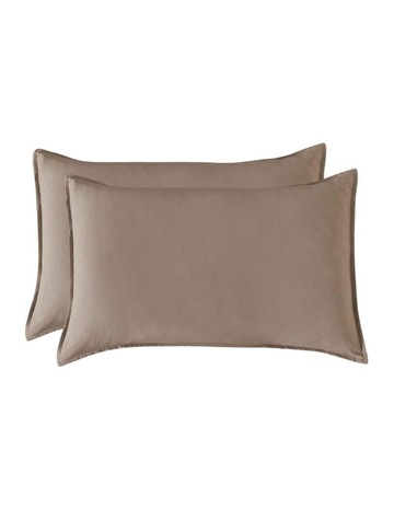 Taupe colour