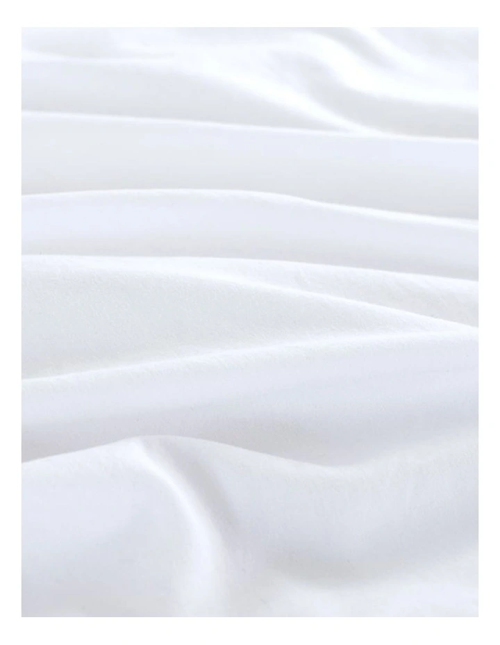 CleverPolly Vintage Washed Microfibre King Pillowcases in White 2 Pack image 3