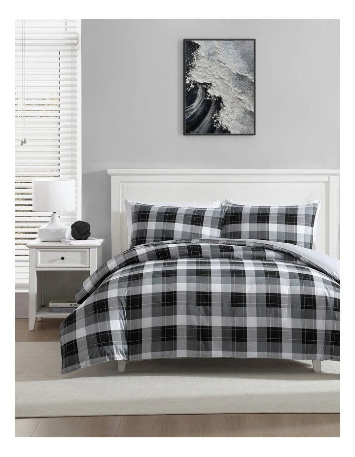 Bluff Plaid Quilt Cover Set in Black/Grey image 1