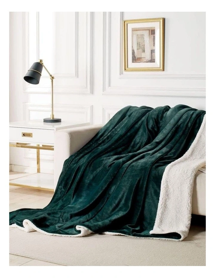 GIOIA CASA Teddy Sherpa Reversible Quilt Cover Set in Emerald Green image 2