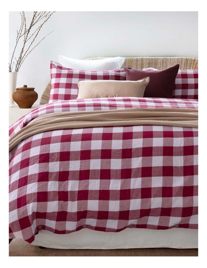 Willow Quilt Cover Set Berry image 1