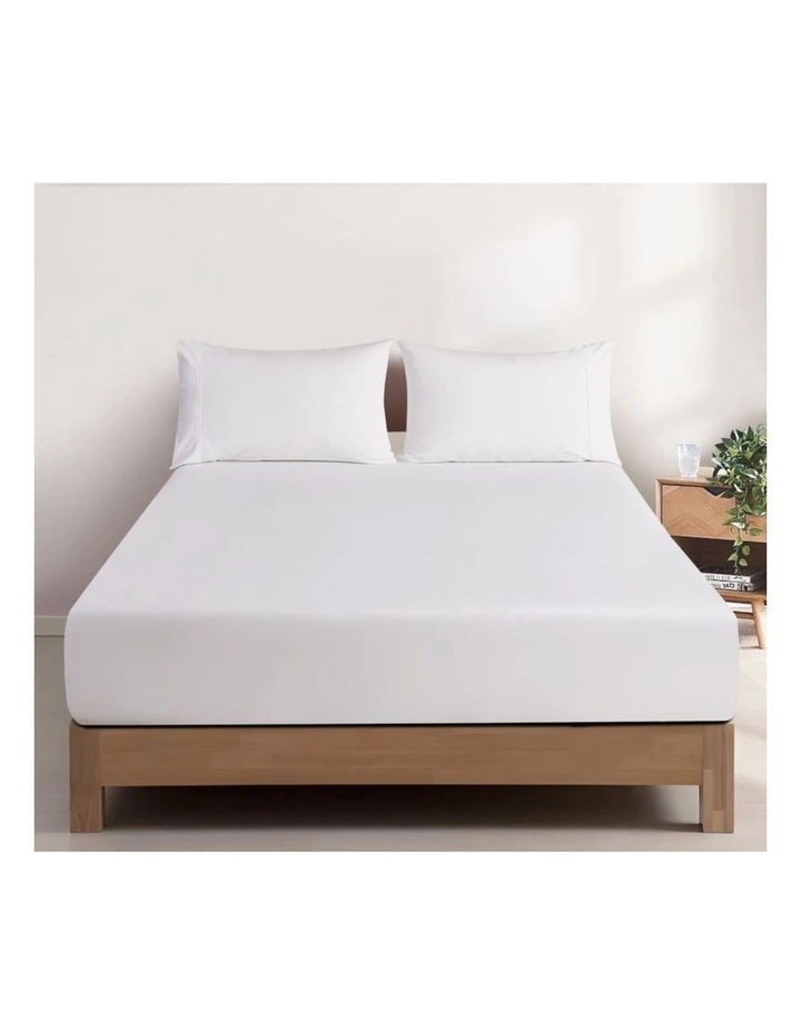GIOIA CASA Vintage Washed Cotton Fitted Sheet Set in White image 1