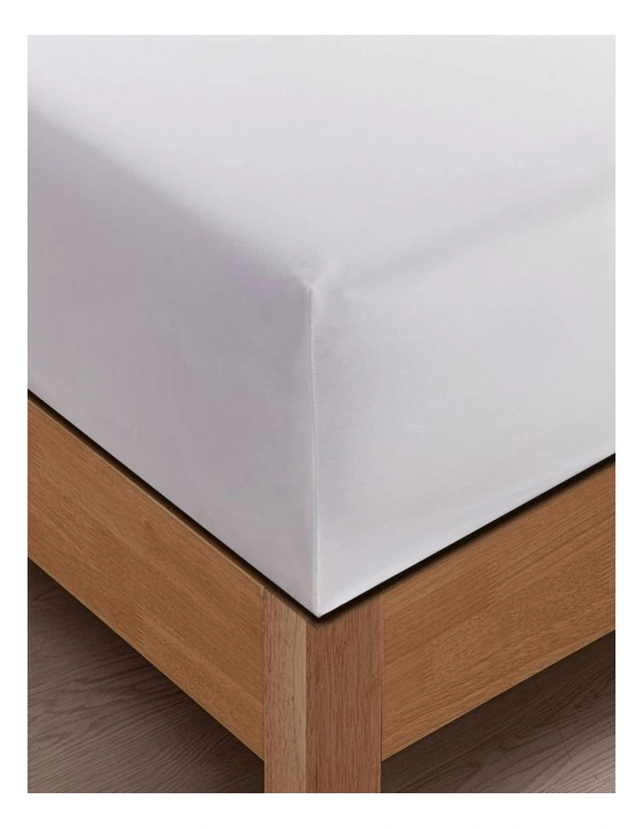 CleverPolly Vintage Washed Microfibre Fitted Sheet Set in White image 2