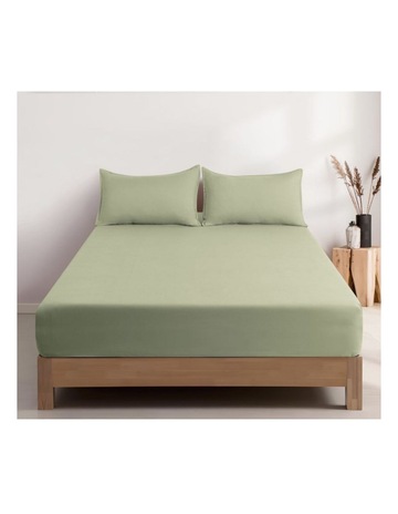 Pistachio colour