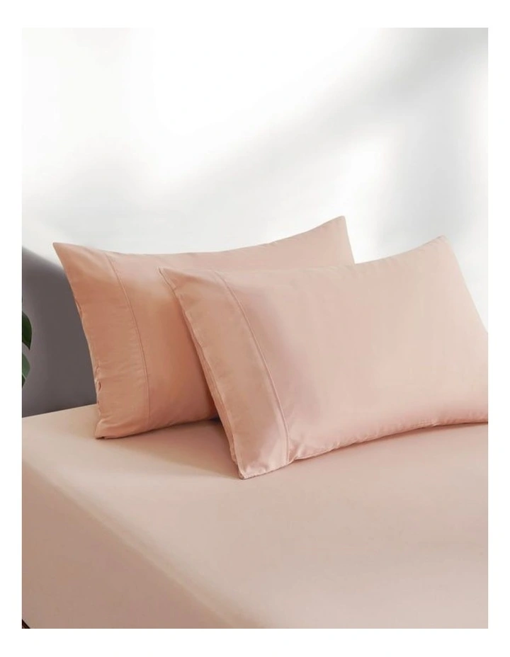 GIOIA CASA Vintage Washed Cotton Fitted Sheet Set in Pink image 3