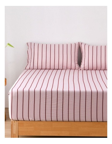 Pink / Plum colour