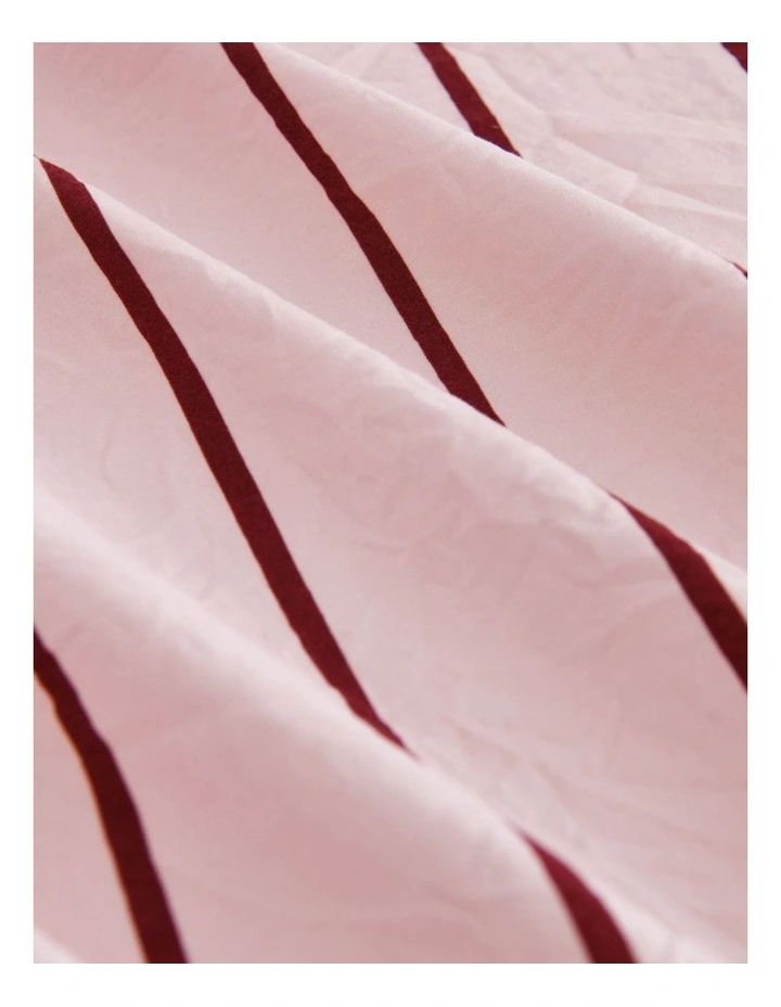Dreamaker Superfine Washed Microfibre Striped Fitted Sheet Set in Pink/Plum image 4