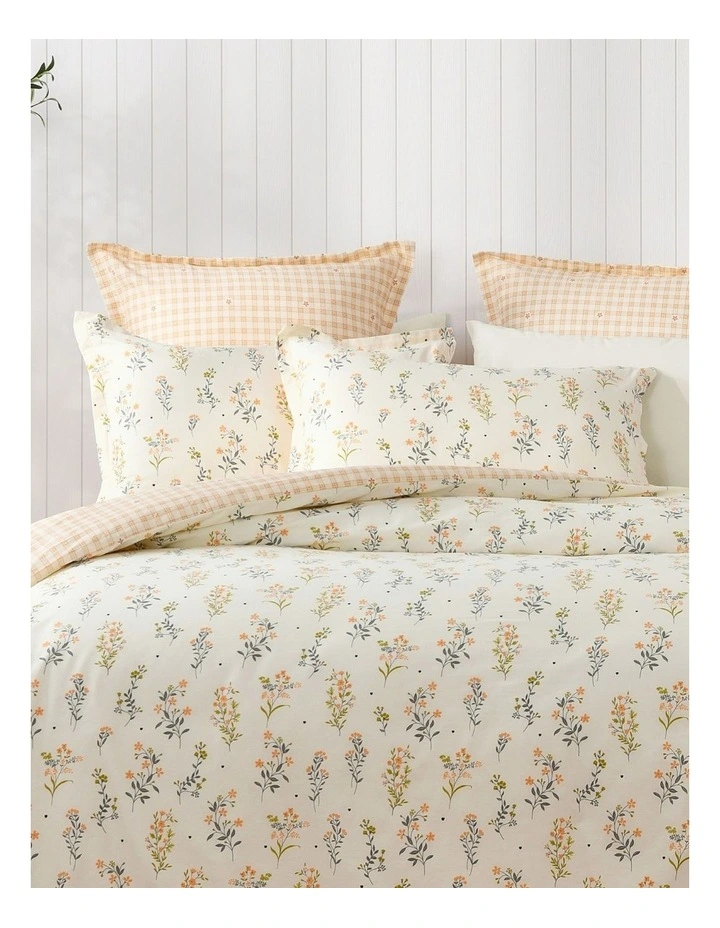 Dreamaker Wildflower Cotton Reversible Quilt Cover Set image 3