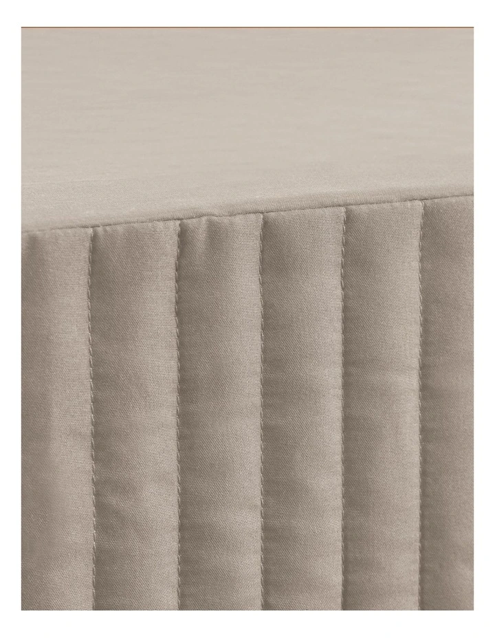 Dreamaker Quilted Valance in Stone image 3
