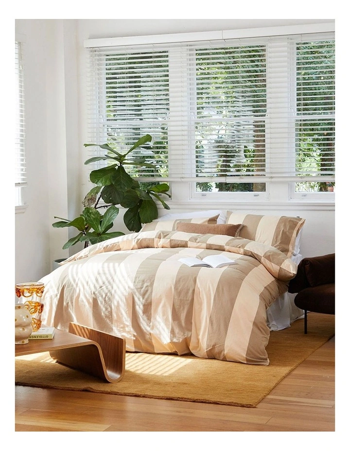 Breeze Blush Quilt Cover Set image 1