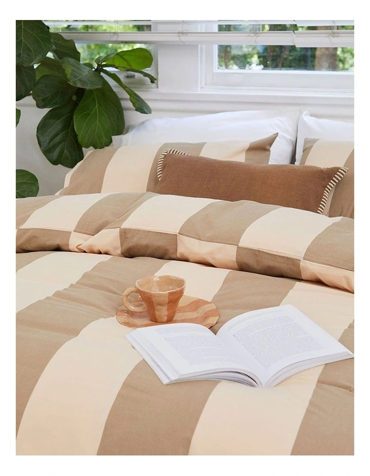 Breeze Blush Quilt Cover Set image 2