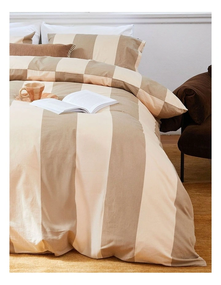 Breeze Blush Quilt Cover Set image 5