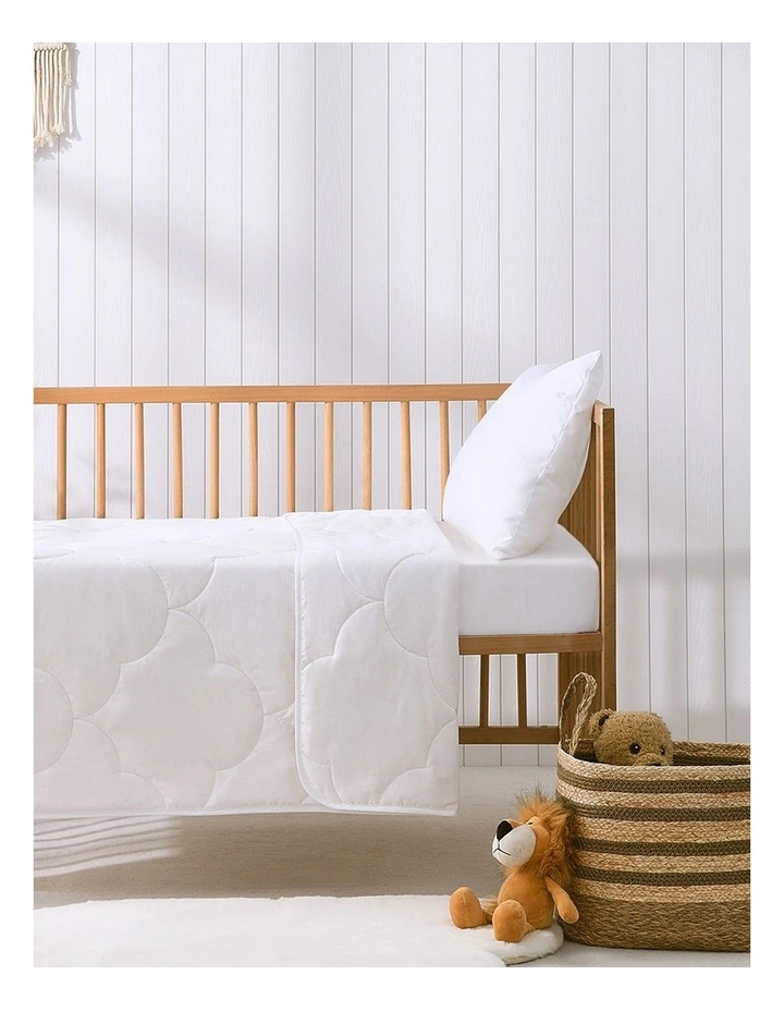Dreamaker Baby Pure Cotton 280gsm Quilt Cot Size 100x120cm image 2
