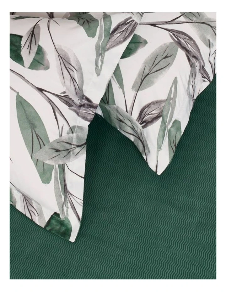 CleverPolly Sally Reversible Printed Microfibre Quilt Cover Set image 6