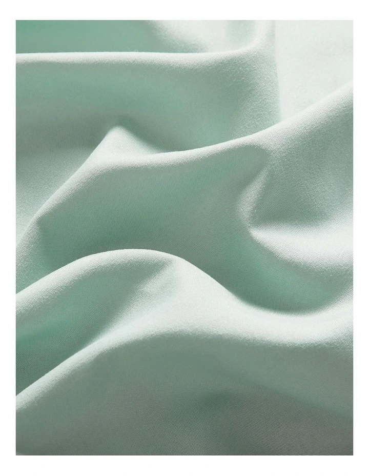 CleverPolly Flora Reversible Printed Microfibre Quilt Cover Set image 4