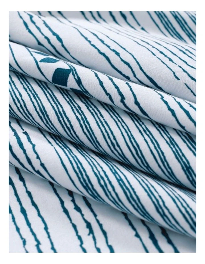 CleverPolly Jasper Reversible Printed Microfibre Quilt Cover Set image 4