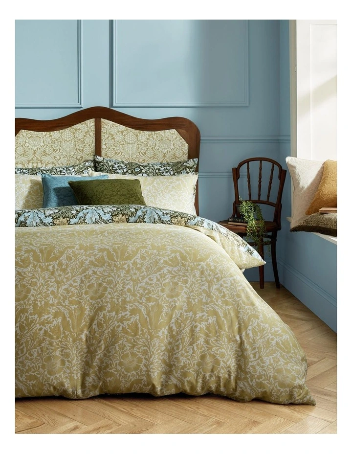 Compton Quilt Cover Set Olive Green Queen image 2